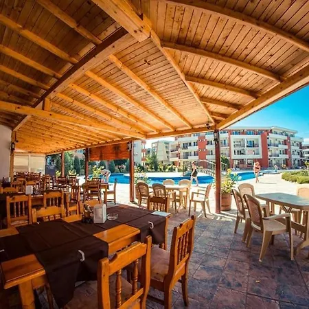 Apartment привилидж первая линия Sveti Vlas