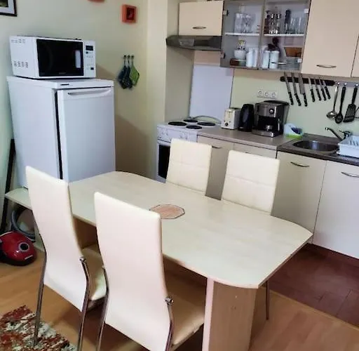 Apartmán привилидж первая линия